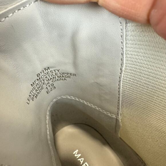 Marc Fisher Women's White Ivory Modesty Leather Chelsea Boots Size 8.5 - Picture 9 of 10